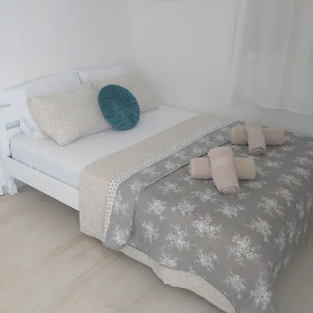 Mini Avra Hétvégi ház *