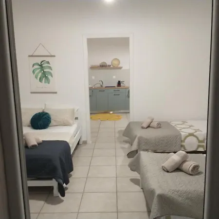 Venkovský dům Mini Avra Keratokampos