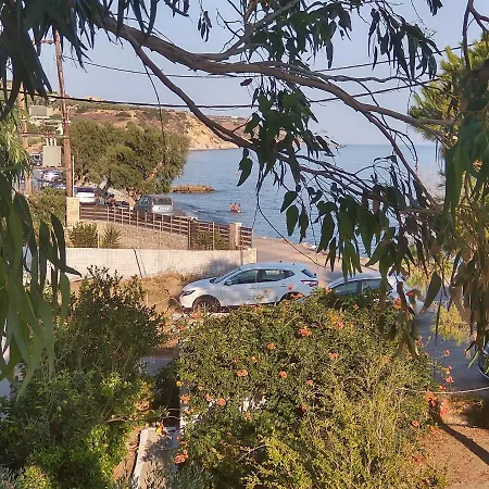 Mini Avra Kır Evi Keratókambos