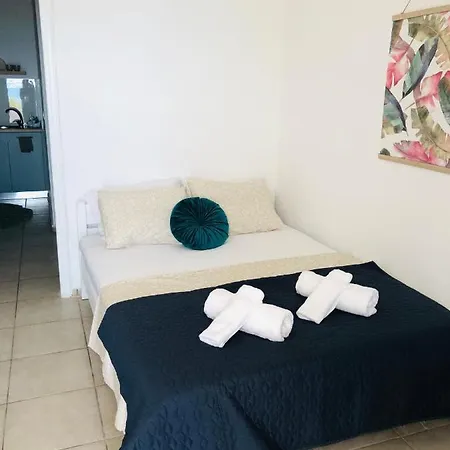 Mini Avra Kır Evi